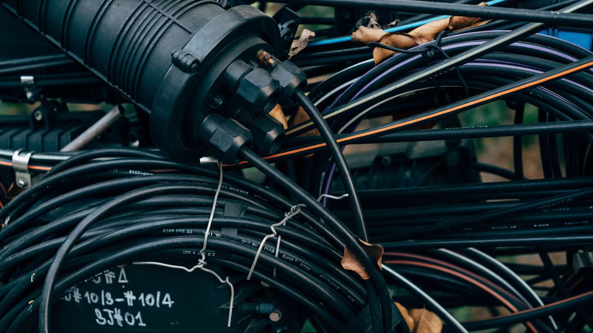 快连 IPv6 双栈接入使用的光纤传输链路